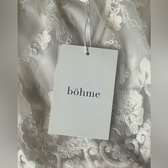 NWT Bohme Off shoulder eyelet lace ivory maxi dress - Picture 3 of 6
